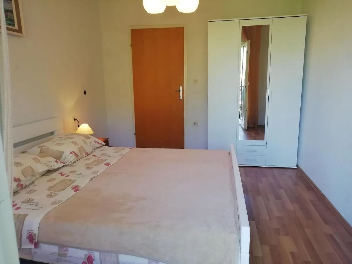 Apartments Jadranka Pula