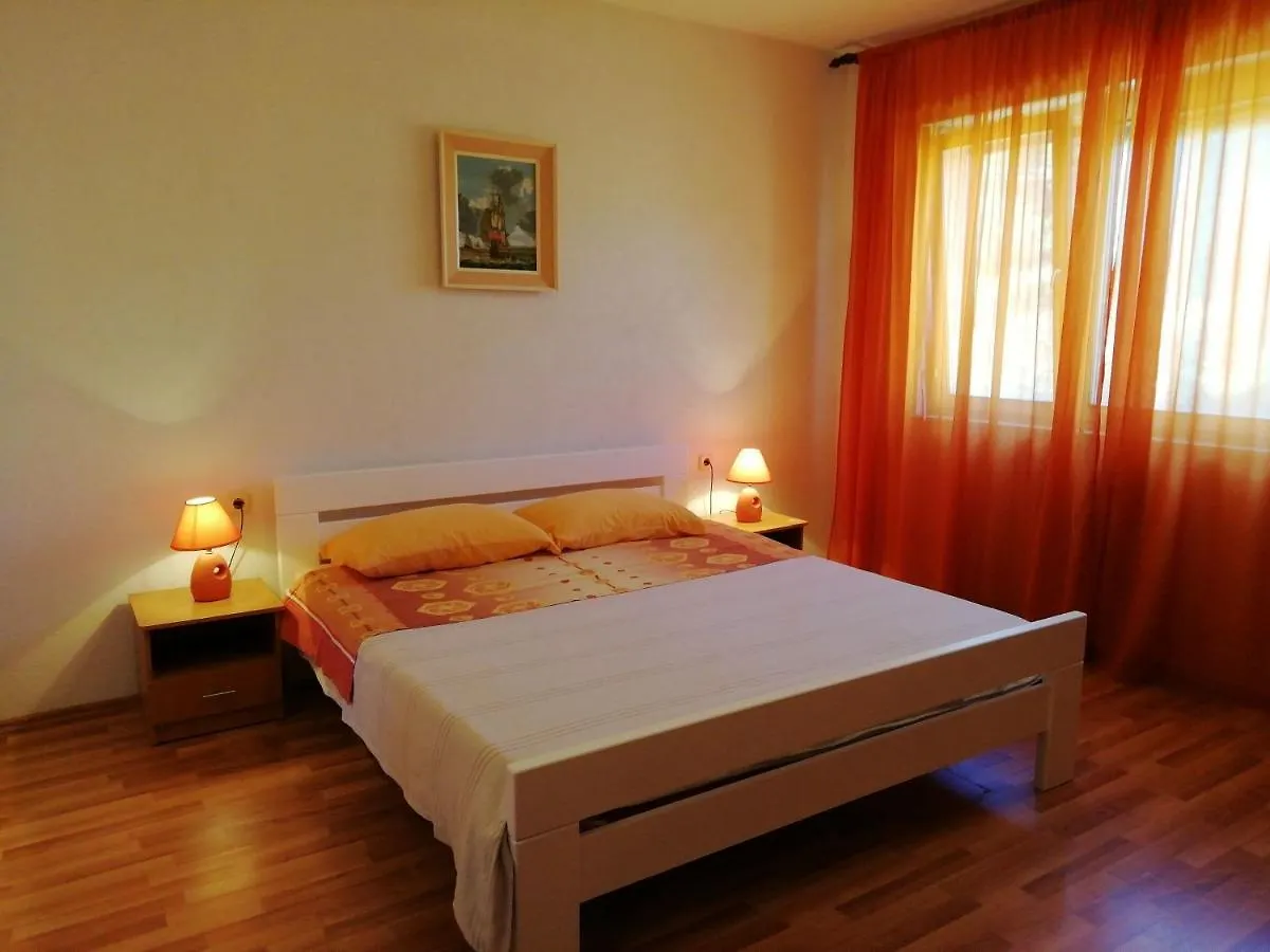 Apartments Jadranka Pula