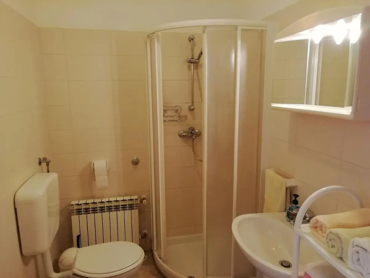 Apartments Jadranka Pula Croatia